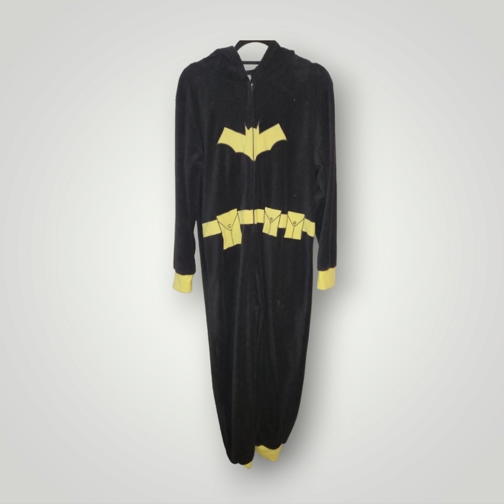 Halloween Women's Batman Fleece Hooded one Piece PJ With Mini Cape L 12